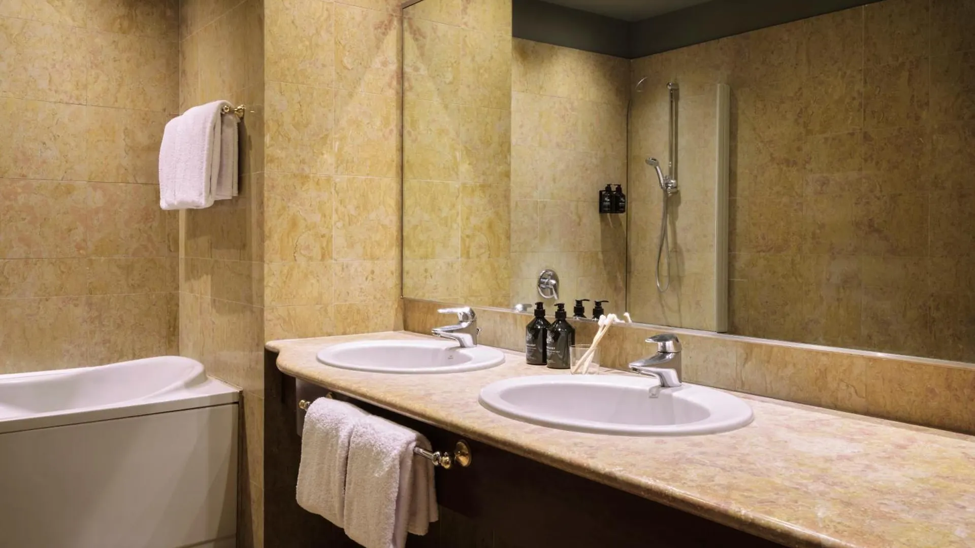 Max Brown Hotel Missori, Part Of Sircle Collection Milan 4*,